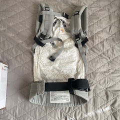 ergobaby 抱っこ紐の画像