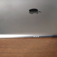 iPad 第8世代 32GB Wi-Fi + cellularの画像