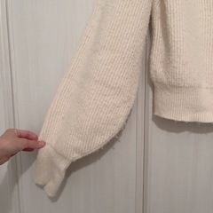 mystic パフスリーブ リブ編みニットの画像