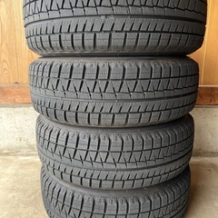 履き替え無料中古スタッドレスタイヤ205/60R16 92Q ブリヂストン アイスパートナー2 年製2024の画像