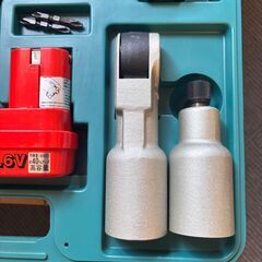 Makita マキタ　充電式アングルインパクトドライバ　未使用に近いの画像