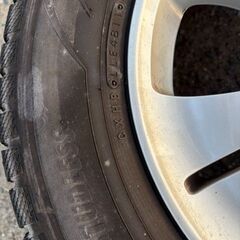 16インチホイール＆スタッドレスタイヤ（廃タイヤ） 4本セットの画像
