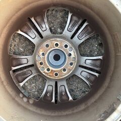 16インチホイール＆スタッドレスタイヤ（廃タイヤ） 4本セットの画像