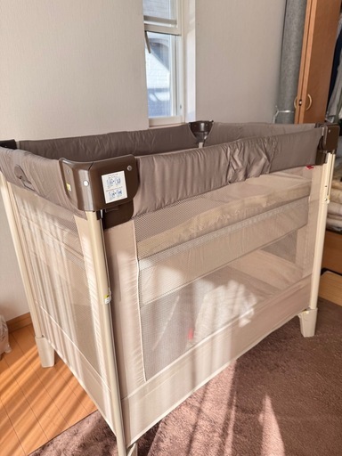 アップリカ ココネルエアープラス 折りたたみ式ベビーベッド Aprica