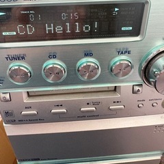 無料　同時引き取りのみ。テレビ2台、コンポ1台　①Panasonicビエラ42v　②SHARP AQUOS 32型こちらはジャンクです。　の画像