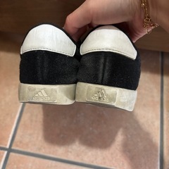 21.5㌢　adidas VL Court 3.0の画像