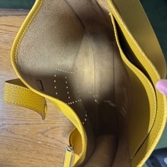 本革バッグの画像