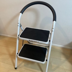 脚立の画像