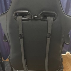 ゲーミングチェアの画像