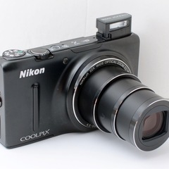 光学22倍ズーム！Nikon COOLPIX S9500★Wi-Fi内蔵  1ヶ月動作補償あり！ 安心のゆうパック代引き発送！ 送料、代引き手数料無料！の画像