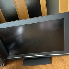 テレビ 32インチの画像