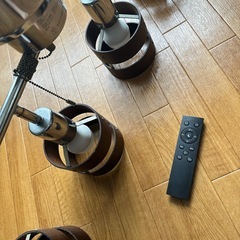 モダンデコ　シーリングライト　照明　電球とリモコン付きの画像