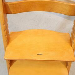 STOKKE(ストッケ)のロングセラーキッズチェアー"TRIPP TRAPP"。幼児期から大人まで末永くお使い頂ける人間工学に基づいた椅子がトリップトラップです！！の画像
