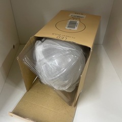 【新品】E27　LEDフィラメント電球　の画像