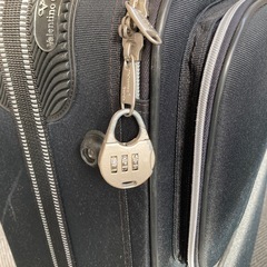 キャリーケースの画像