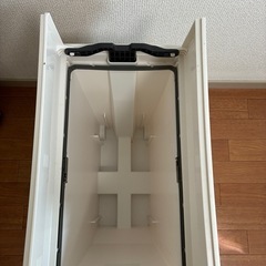 30L ゴミ箱　12月中旬頃引き渡し希望
の画像