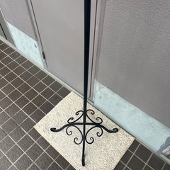 洋服掛けポールの画像