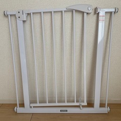 【ワンコイン500円✨】katoji ベビーゲート👶🏻✨の画像