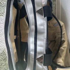 エナメルバックの画像