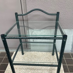 サイドテーブルの画像