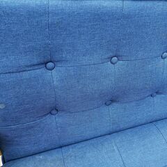 現状特価品 ニトリ ラブソファ 2人掛け コンパクトソファ モデル ルッキ ブルー NITORIの画像