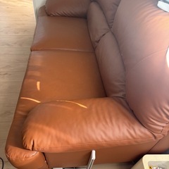 【購入者決定】座り心地ともたれ具合がいい2.3人掛けソファーの画像