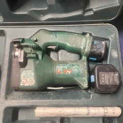 日立工機充電全ネジカッターの画像