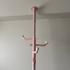 天井突っ張り式ポールハンガーラック
