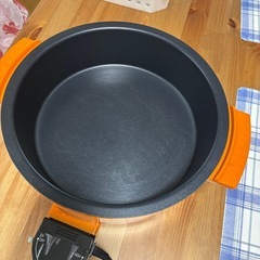 電気グリル鍋の画像