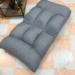 ＼家具＊家電のお店／【ｼﾞｬﾝｸﾞﾙｼﾞｬﾝｸﾞﾙ石川金沢店】座椅子 グレー   W(幅)70.0×D(奥行き)128×H(高さ)26cmの画像