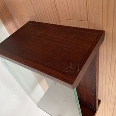 サイドテーブル ダークウッドガラス天板 ローテーブルの画像