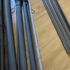 遮光ロールスクリーン　4本の画像