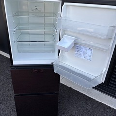 冷蔵庫　ハイセンス　HR-G2801BR 2018年製　ガラストップの画像