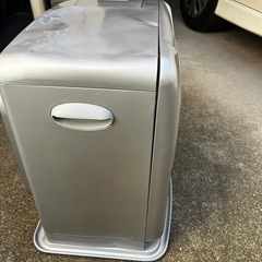 ダイニチ 石油ファンヒーター シルバーの画像