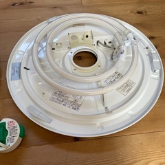 シーリングライト　電球　の画像