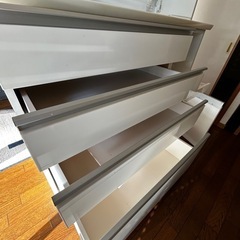 ニトリ　カップボード　食器棚の画像