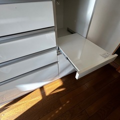 ニトリ　カップボード　食器棚の画像