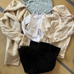 レディース服写真3枚分まとめての画像