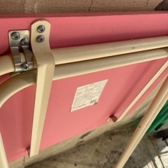 折りたたみ机の画像