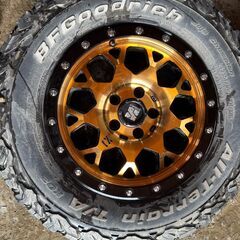 MLJ エクストリームJ XJ04　アクティブオレンジ　 16インチ ７J +3５　ＢＦグットリッチ　235/70　デリカD5　エクストレイル等の画像