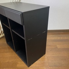 	ブラック収納棚｜天板に凹みあり｜取りに来てくれる方優先の画像