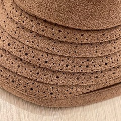 スウェード素材帽子の画像