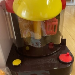 キョロガチャクレーン缶　おもちゃの缶詰の画像