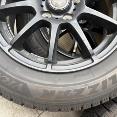 【商談中】ホイール付きスタッドレスタイヤ　マツダM3など　の画像