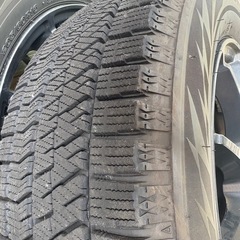 【商談中】ホイール付きスタッドレスタイヤ　マツダM3など　の画像