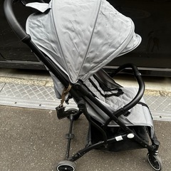 Amazonで買ったベビーカーの画像