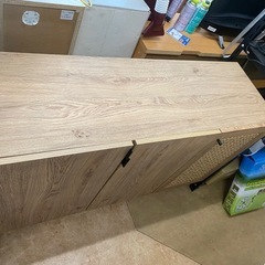 LOWYA ロウヤ 収納棚 キャビネット リビング収納 扉付き おしゃれ ラタン調 幅120cm　リサイクルショップ宮崎屋佐土原店R7.11.23の画像