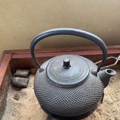 木製火鉢の画像