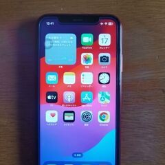 SIMなしのiPhone xr携帯電話128GBの画像