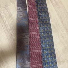 美品　ブランドネクタイ　　３点セットの画像